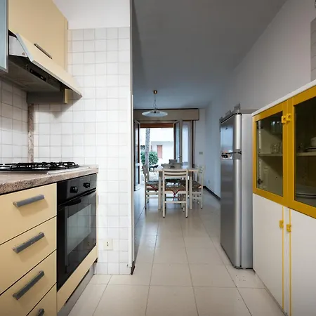 Luminous Flat In With Garden * Bibione