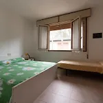 Luminous Flat In With Garden Bibione