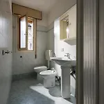 Luminous Flat In With Garden Bibione