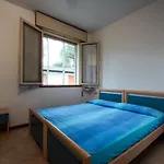 Apartment Luminous Flat In With Garden