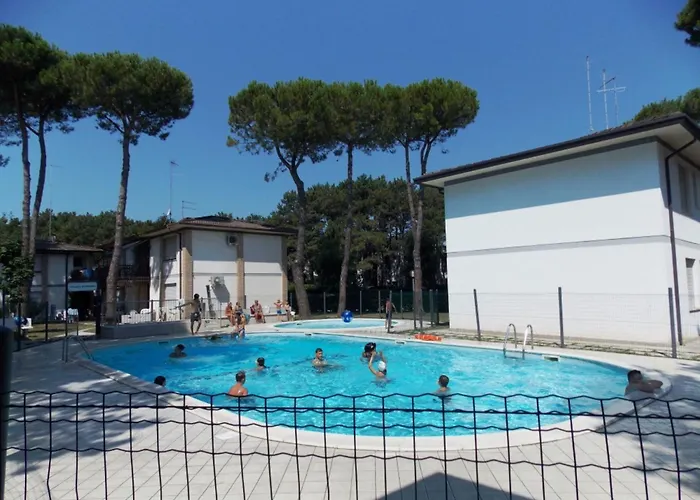 Luminous Flat In With Garden * Bibione